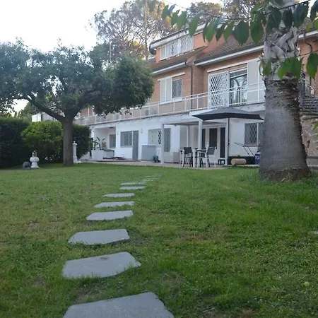 ヴィラ Idyllium ローマ